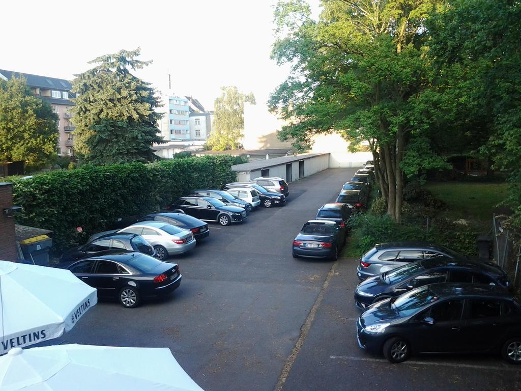 S&L Hotel Neuss Eksteriør billede