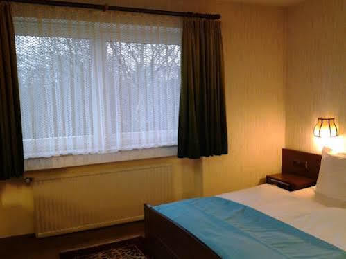 S&L Hotel Neuss Eksteriør billede