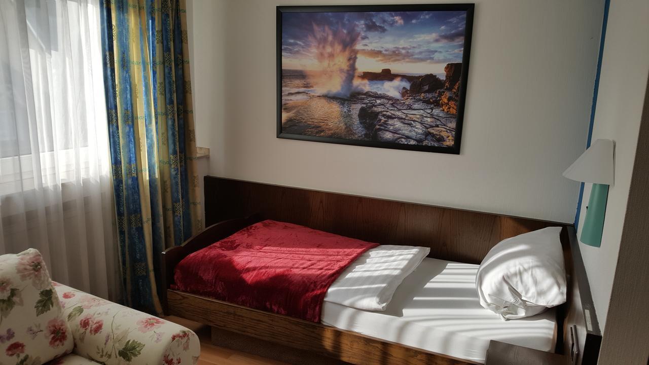 S&L Hotel Neuss Eksteriør billede